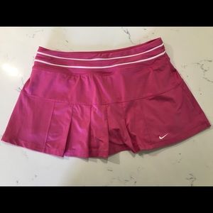 Nike tennis skirt